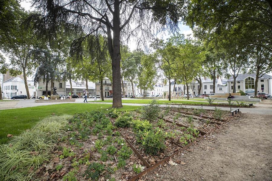 Appart Calme Avec Parking Proche Place Ney Angers Exterior photo